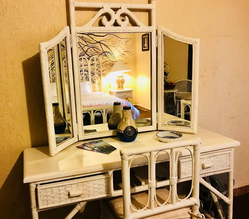 La Floresta Bed and Breakfast Cancún