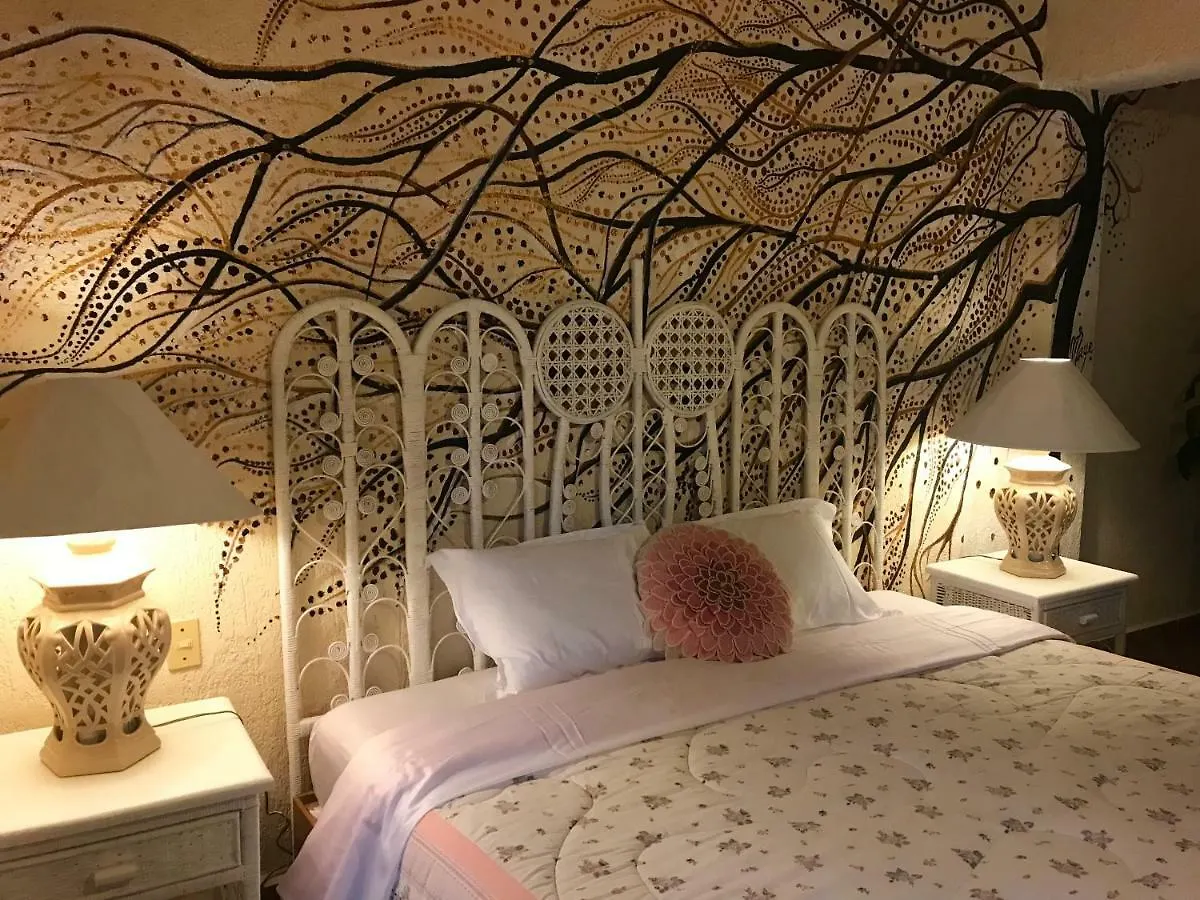 La Floresta Bed & Breakfast Cancun